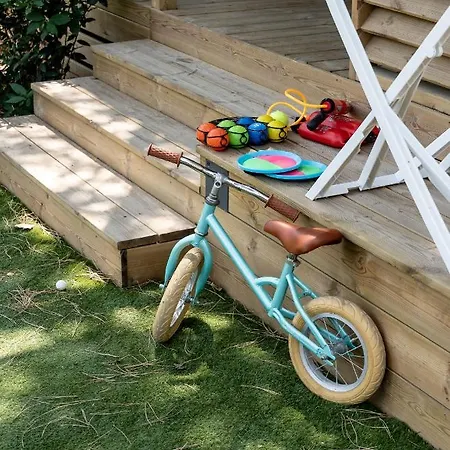 & Platja Brava مكان تخييم
